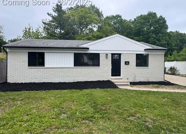 Property at 25358 Statler St, Taylor, MI 48180, 3 beds, 1 bath