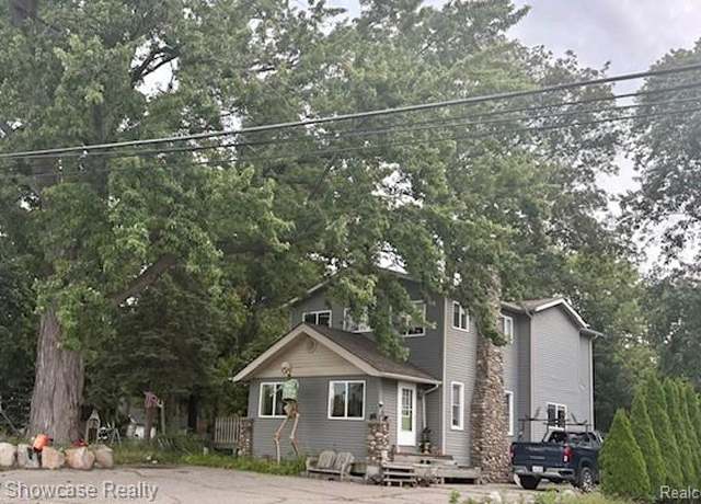 Property at 4882 Elizabeth Lake Rd, Waterford Charter Township, MI 48327, 3 beds, 3 baths