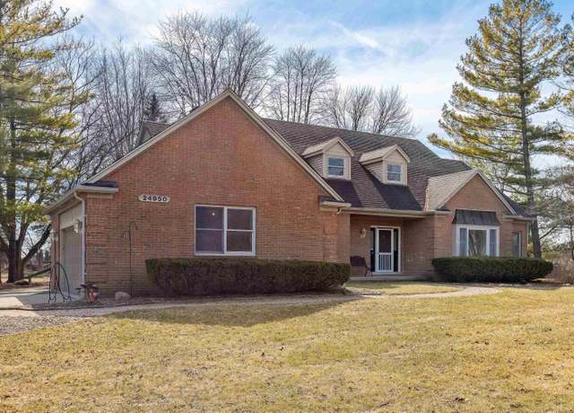 Property at 24950 24 Mile Rd, Macomb, MI 48042, 3 beds, 2.5 baths