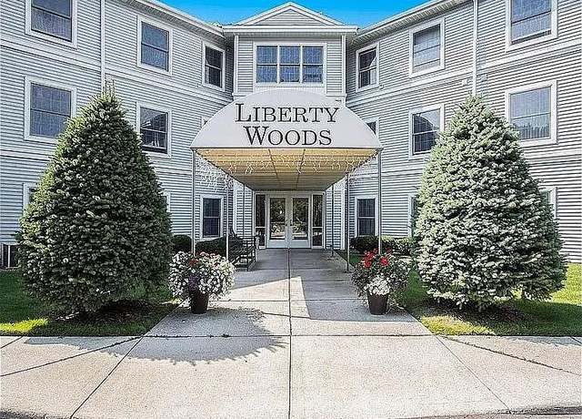 Property at 201 Dewitt Ln #217, Spring Lake, MI 49456, 1 bed, 1 bath