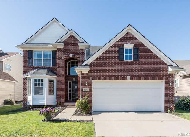 Property at 4149 Pepper Tree Ln, Howell, MI 48843, 4 beds, 2.5 baths