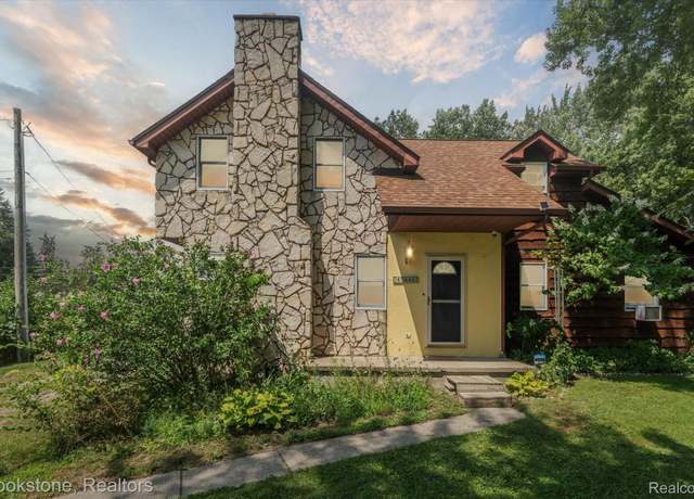 Property at 47645 Sugarbush Rd, Chesterfield Township, MI 48047, 3 beds, 2 baths
