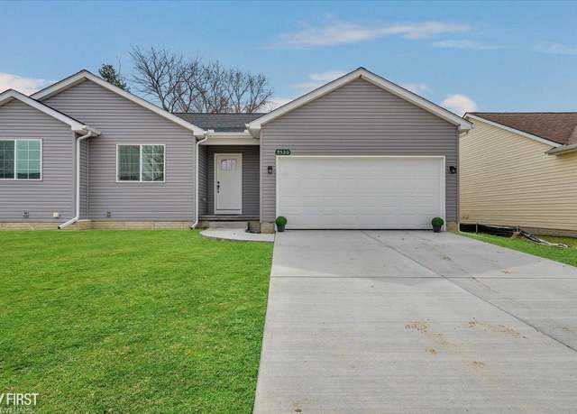 Property at 9520 Orchard Lake Dr, Davison, MI 48423, 2 beds, 2 baths