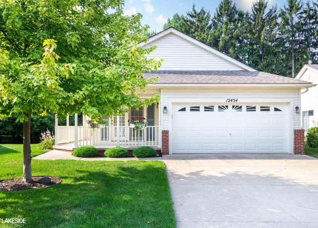 Property at 12454 Glasgow Dr, Bruce Township, MI 48065, 2 beds, 2 baths