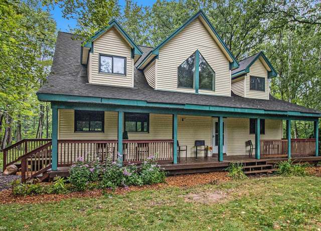 Property at 8480 Frith Rd, Columbus Township, MI 48063, 3 beds, 2.5 baths