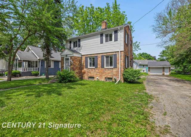 Property at 3224 Court St, Saginaw, MI 48602, 4 beds, 2 baths