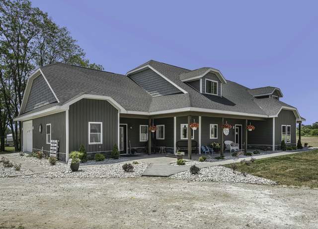 Property at 6861 E Meinert Rd, Holton, MI 49425, 6 beds, 3 baths