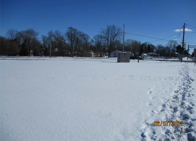 Property at 915 Corunna Ave, Owosso, MI 48867