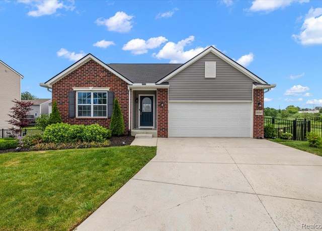 Property at 58565 Westmoore Cir, New Haven, MI 48048, 3 beds, 2 baths