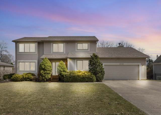 Property at 3755 Oak Dr, Ypsilanti, MI 48197, 4 beds, 2.5 baths