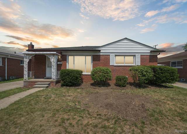 Property at 19343 Florence St, Roseville, MI 48066, 3 beds, 1.5 baths