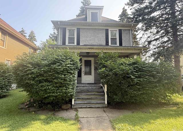 Property at 515 E Elm St, Monroe, MI 48162, 2 beds, 1.5 baths