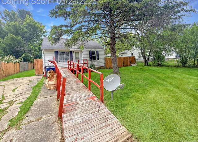 Property at 3131 Dakota Ave, Flint, MI 48506, 2 beds, 1 bath