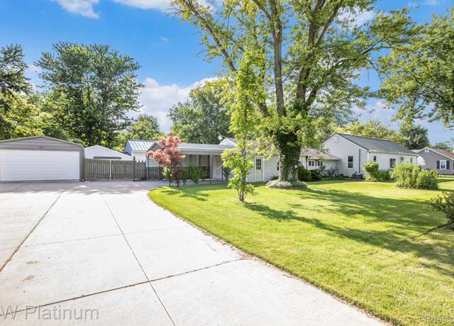 Property at 1509 Allen Rd, Kimball, MI 48074, 2 beds, 1 bath
