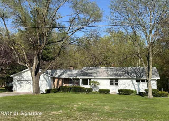 Property at 10931 S Graham Rd, St Charles, MI 48655, 3 beds, 2 baths