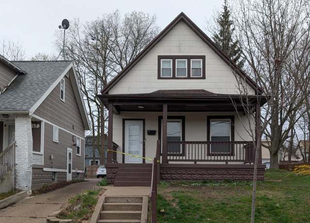 Property at 1043 Dallas Ave SE, Grand Rapids, MI 49507, 3 beds, 1.5 baths