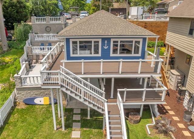 Property at 533 Bellevue Ave, Lake Orion, MI 48362, 3 beds, 2 baths
