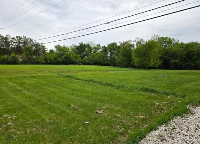 Property at 7585/7548 Pontiac Trl, West Bloomfield, MI 48323