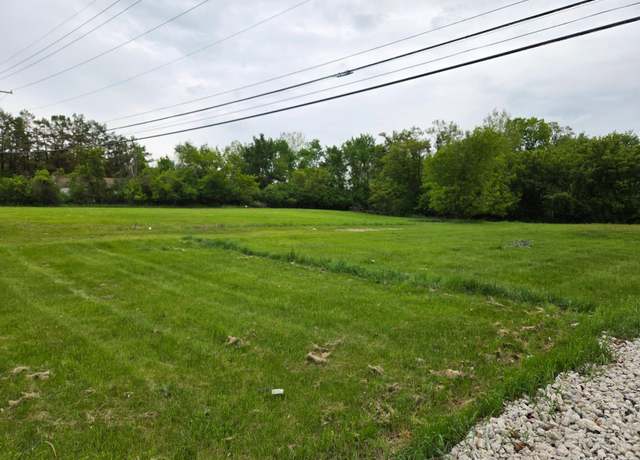 Property at 7585/7548 Pontiac Trl, West Bloomfield, MI 48323