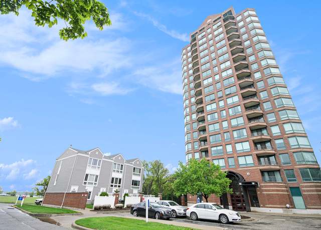 Property at 3320 Spinnaker Lane Ln Unit 2E, Detroit, MI 48207, 1 bed, 1 bath