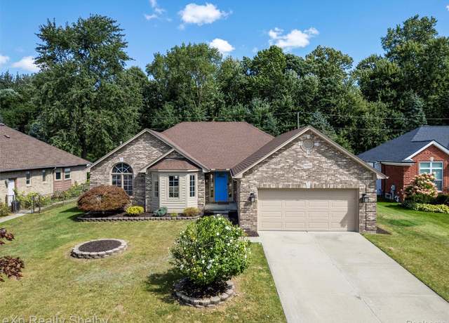 Property at 54256 Oconee Dr, Macomb Township, MI 48042, 3 beds, 2.5 baths