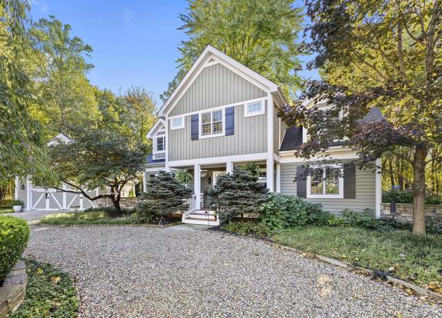 Property at 6440 Sweetbriar Ct, Sawyer, MI 49125, 3 beds, 2.5 baths