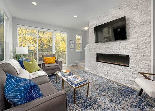 Property at 5171 Avery St #13, Detroit, MI 48208, 2 beds, 2.5 baths