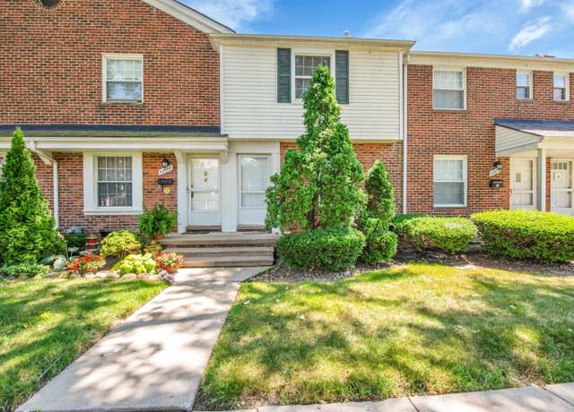 Property at 22956 Gary Ln, St Clair Shores, MI 48080, 2 beds, 1 bath