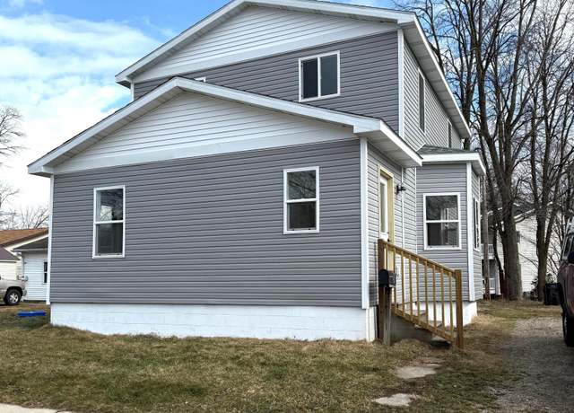 Property at 632 Spring St, Three Rivers, MI 49093, 4 beds, 2 baths