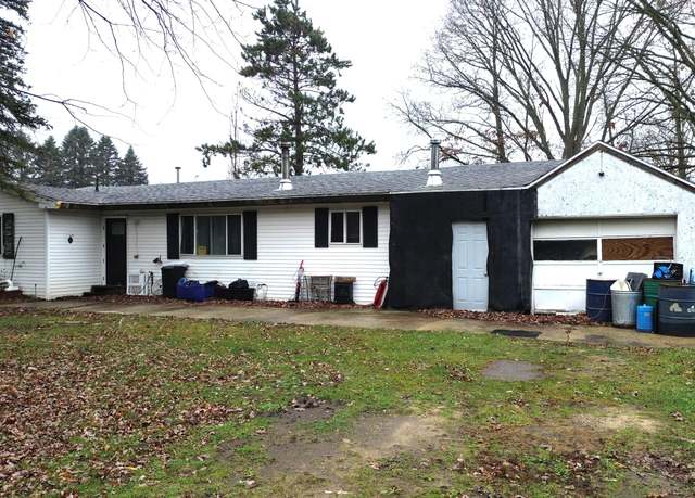 Property at 5247 S 168th Ave, Hesperia, MI 49421, 3 beds, 1 bath