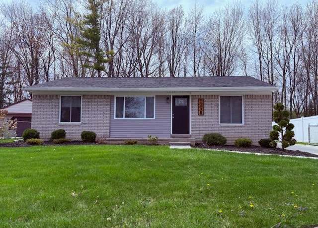 Property at 1238 Surrey Hts, Westland, MI 48186, 3 beds, 2 baths