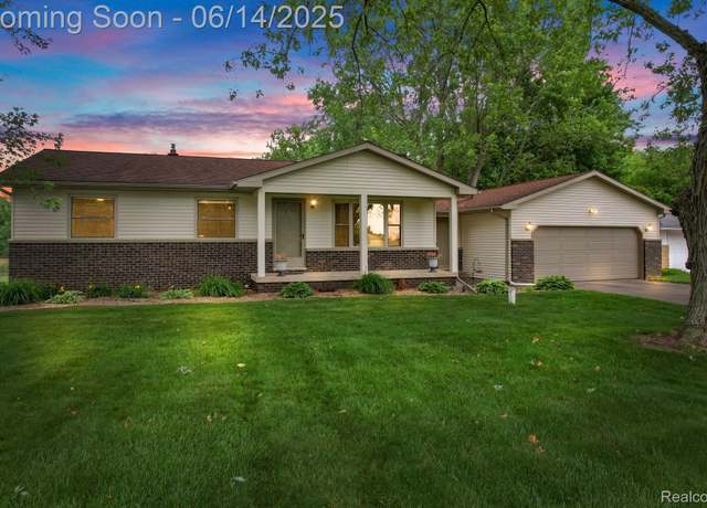 Property at 9388 Potter Rd, Flushing, MI 48433, 3 beds, 2 baths