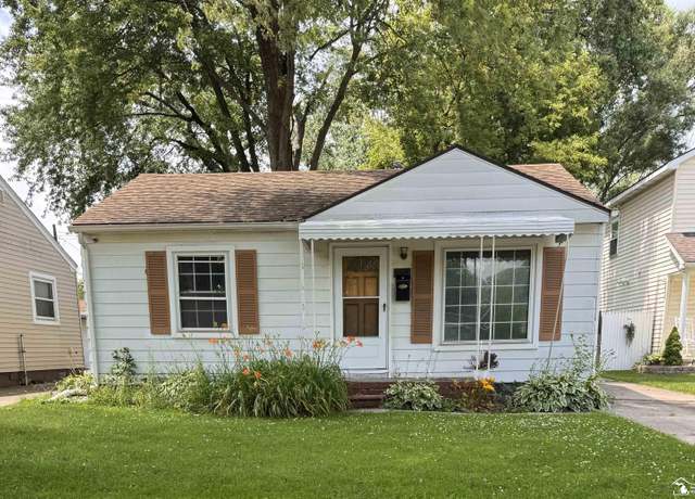 Property at 6114 Hazel St, Taylor, MI 48180, 2 beds, 1 bath