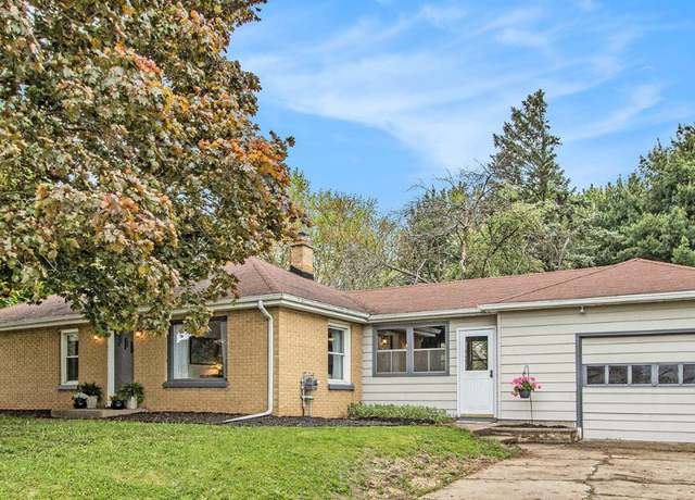 Property at 802 Romence Rd, Portage, MI 49024, 3 beds, 1.5 baths