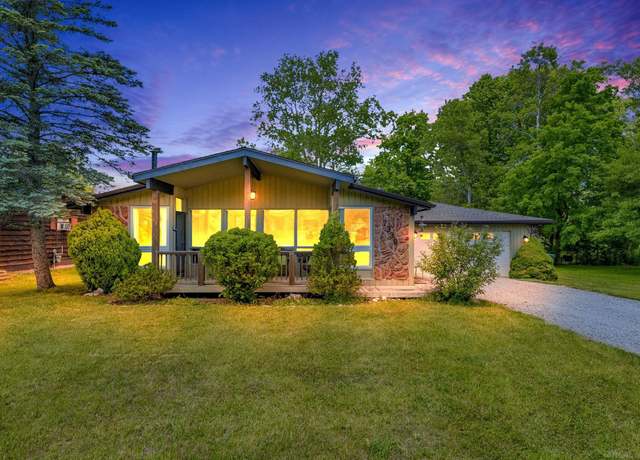 Property at 7339 Chippewa Trail Trl, Lexington, MI 48450, 2 beds, 1.5 baths