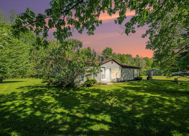 Property at 69315 CR 384, South Haven, MI 49090, 3 beds, 2 baths