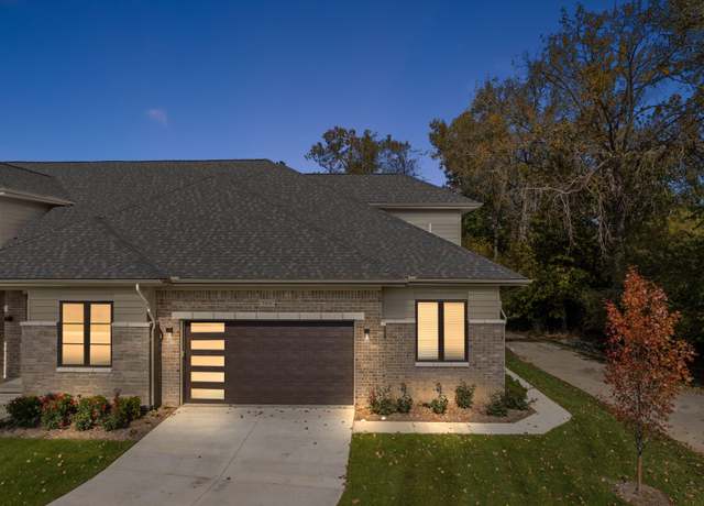 Property at 7464 Gramercy Cir #19, West Bloomfield, MI 48322, 3 beds, 2.5 baths