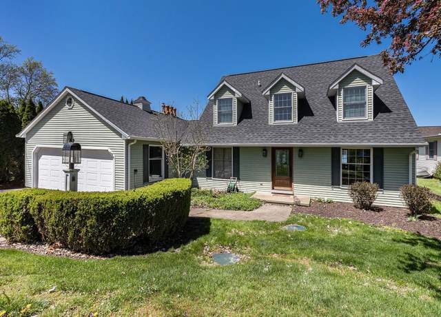Property at 9528 Silverside Dr, South Lyon, MI 48178, 3 beds, 2.5 baths