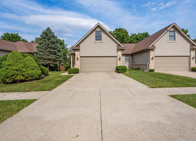 Property at 299 Creekwood Cir, Linden, MI 48451, 3 beds, 2.5 baths