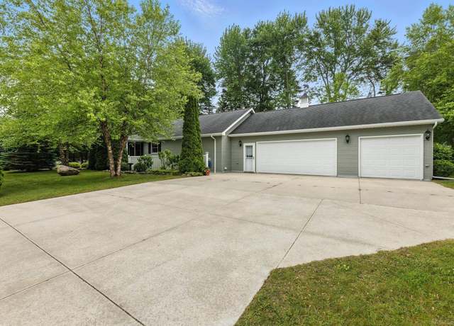 Property at 7084 Ontario St, Port Sanilac, MI 48469, 3 beds, 2 baths