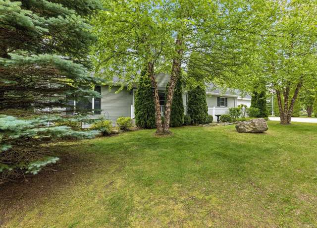 Property at 7084 Ontario St, Port Sanilac, MI 48469, 3 beds, 2 baths