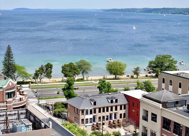 Property at 100 Park St, Traverse City, MI 49684, 3 beds, 3.5 baths