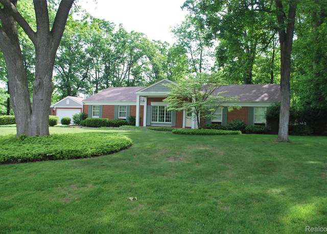 Property at 1512 Rulane Dr, Lapeer, MI 48446, 3 beds, 2 baths