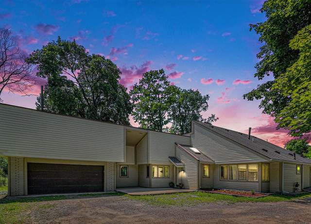Property at 36680 Howard Rd, Farmington, MI 48331, 4 beds, 2.5 baths