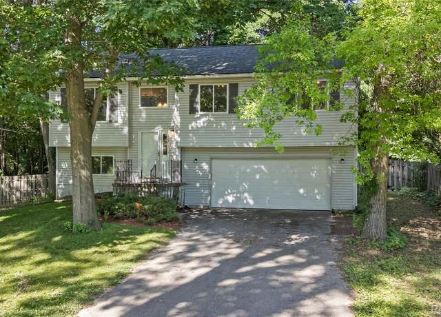 Property at 21315 Prescott, Southfield, MI 48075, 4 beds, 3 baths