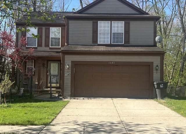 Property at 1645 Valdosta Dr, Pontiac, MI 48340, 4 beds, 2.5 baths