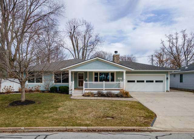 Property at 913 Monroe Blvd, South Haven, MI 49090, 6 beds, 3 baths