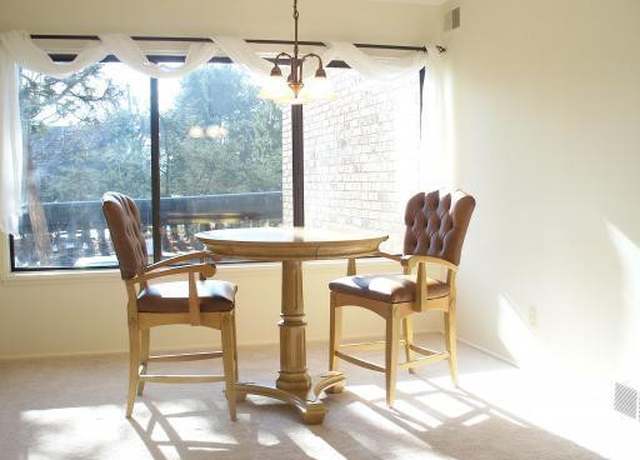 Property at 1215 S Maple Rd #203, Ann Arbor, MI 48103, 2 beds, 2 baths