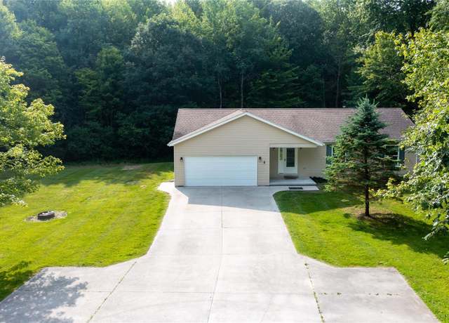 Property at 2930 Range Rd, Port Huron, MI 48060, 3 beds, 2 baths