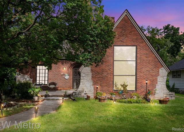 Property at 13944 Archdale St, Detroit, MI 48227, 4 beds, 2.5 baths